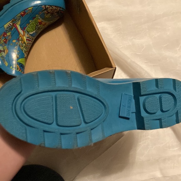 Sakroots short (ankle height) rain boots - Picture 4 of 12